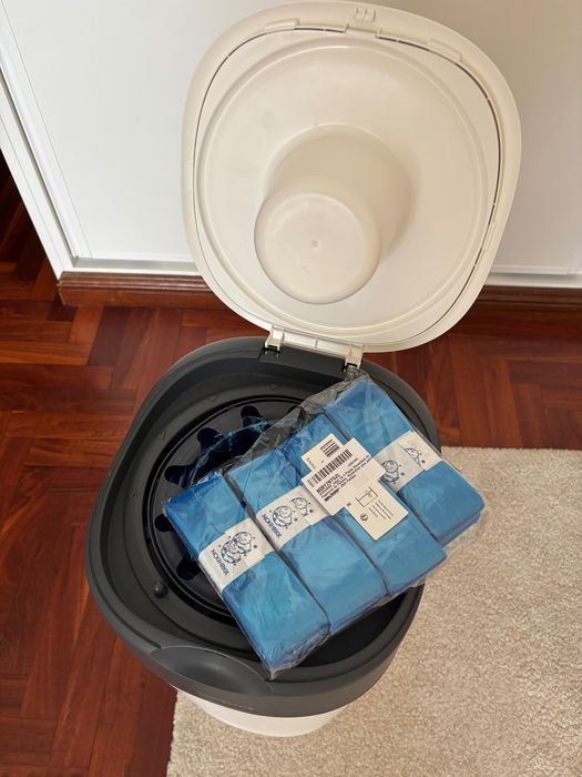 Tommee Tippee Sangenic Twist & Click