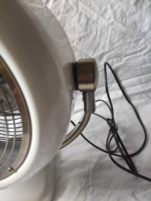 Wiatrak wentylator biały/kremowy retro