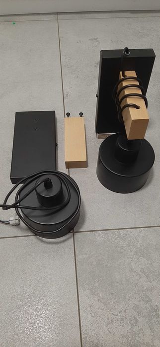 Kinkiet lampa ścienna