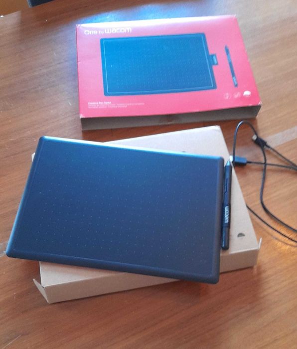 Mesa Digitalizadora WACOM One by Wacom M (USB - 216 x 135 mm)