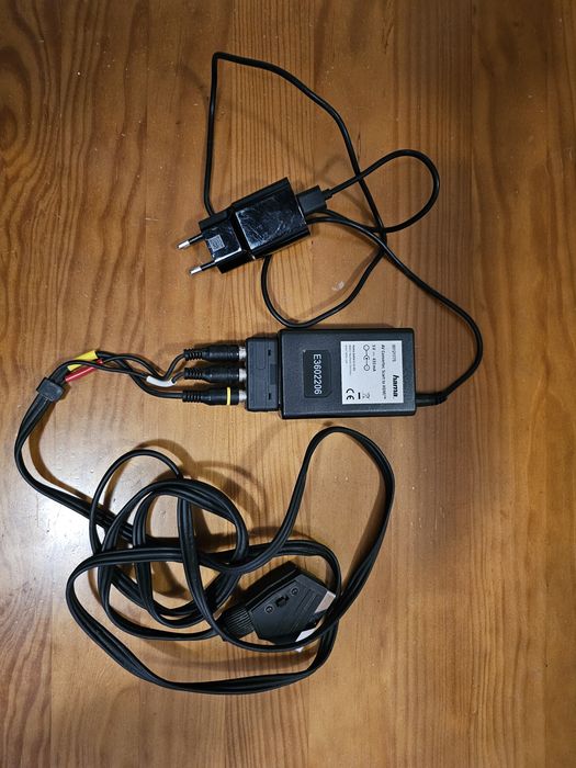 Vende-se Convertidor de Scart a HDMI.