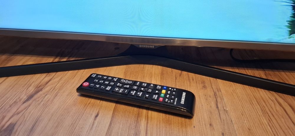 Telewizor Samsung  UE32J5100AW