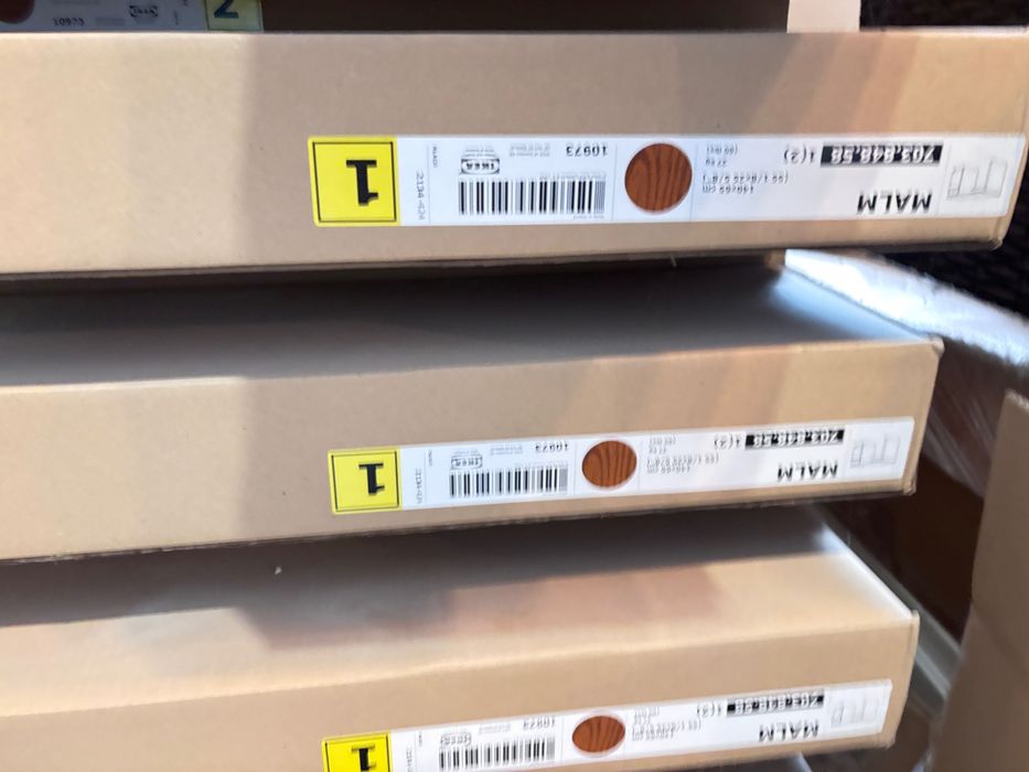 Nowe biurko IKEA MALM brązowe - 5 sztuk