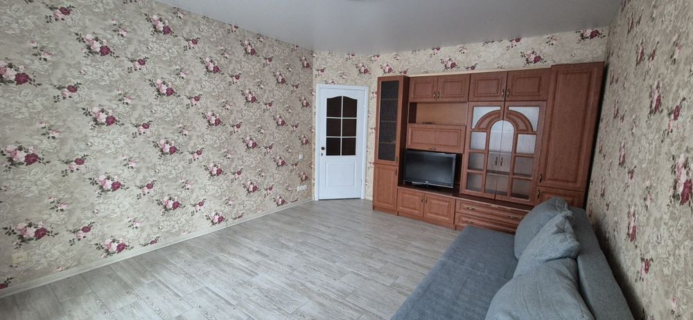 Оренда 1 кімн.кв,  меблі , техніка