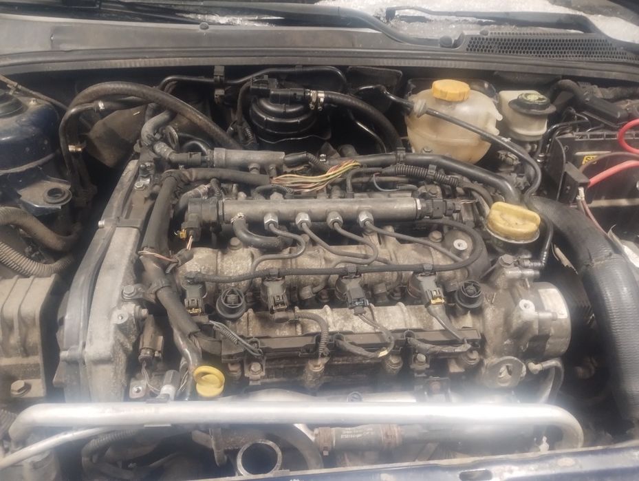 Silnik 1.9cdti  Opel Vectra C Zafira b astra h Saab 93 95