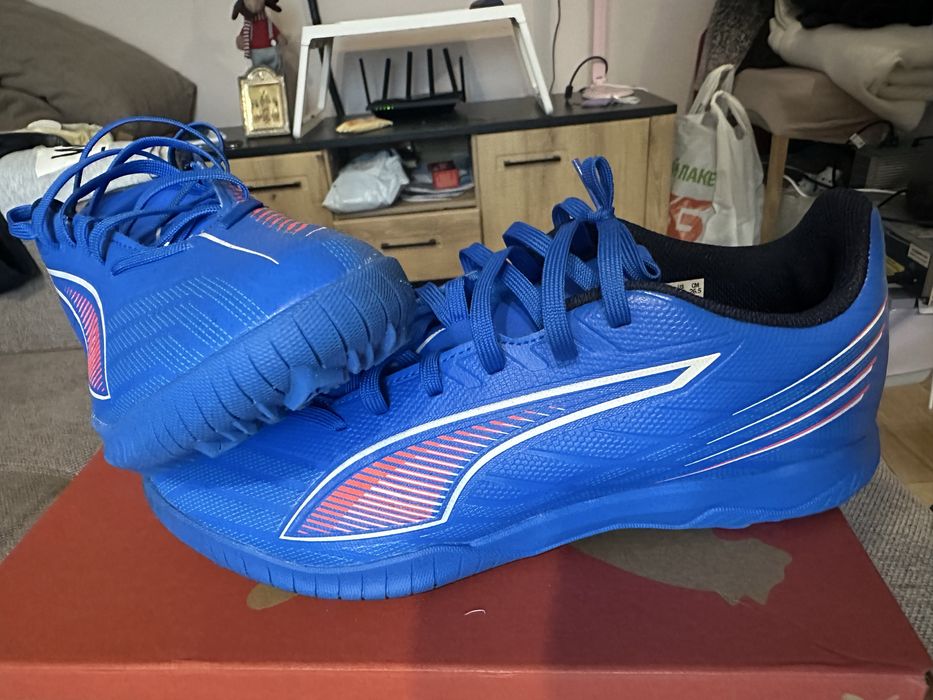 Футзалки PUMA р.41