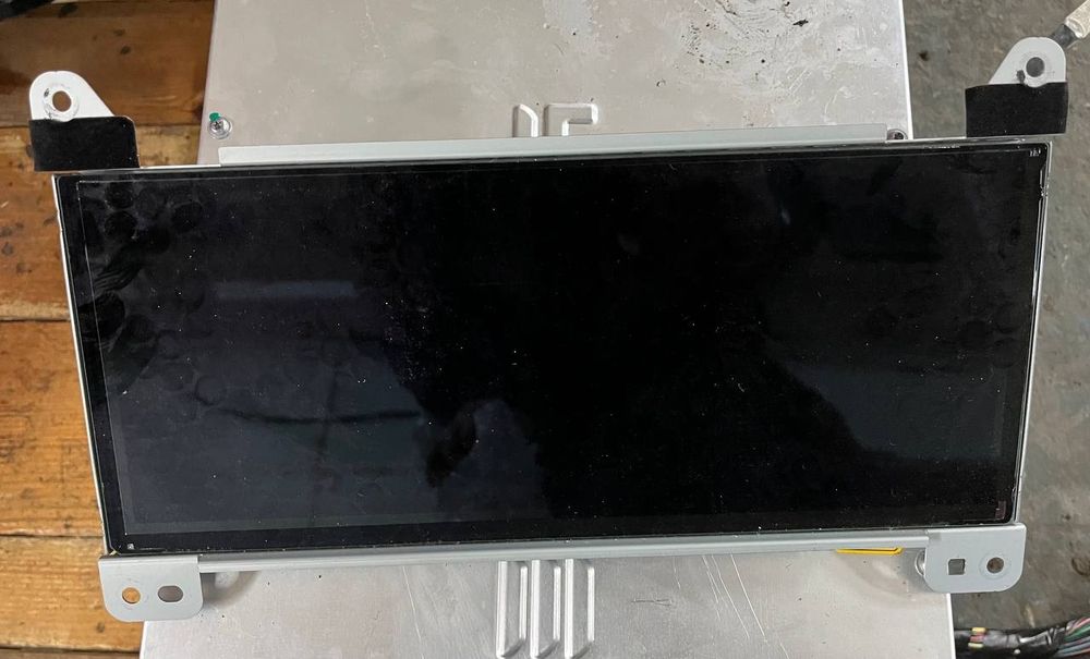 MCU Intel Tesla Model S Model X МЦУ Інтел Тесла Модел С Модел Х