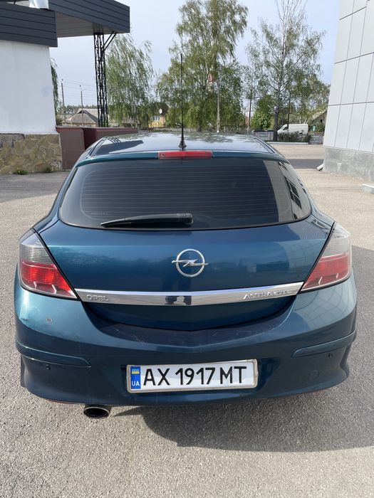 Opel Astra GTC 2007
