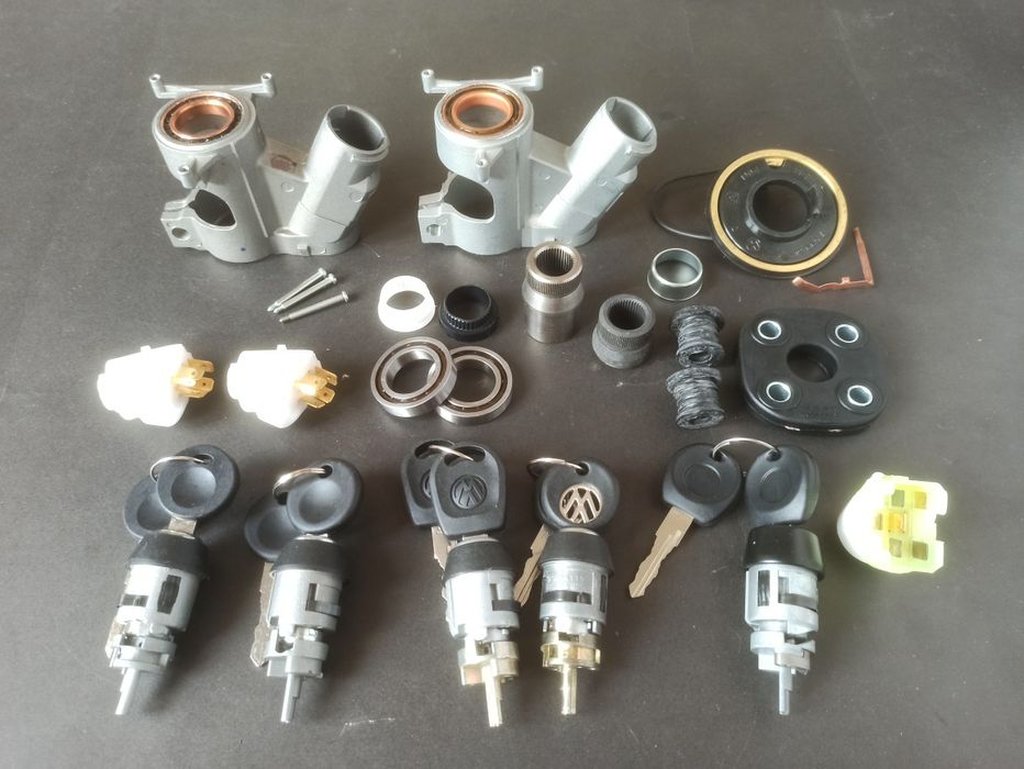 Контактне кільце сигнала руля VW Seat T2 T3 T4 LT Golf Passat B2 B3 C3