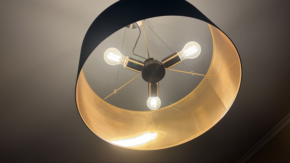 Candeeiro de teto de sala moderno