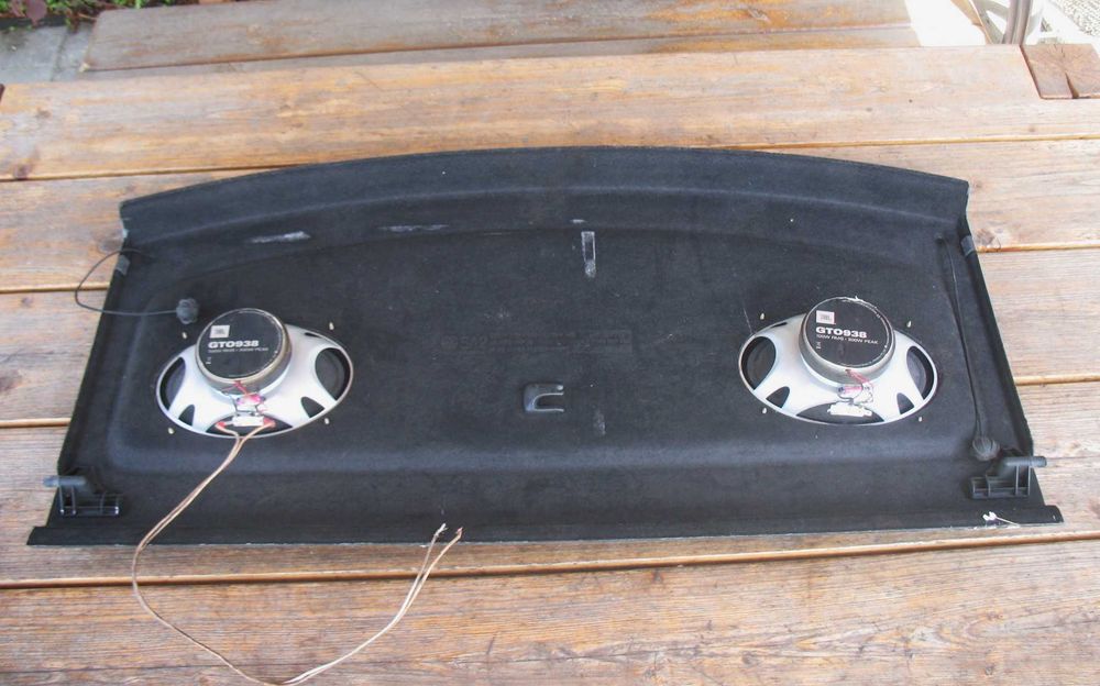 Głośniki samochodowe  6x9 JBL GTO 938 z półką Golf V VI 300w