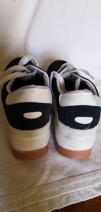 Туфли женские на платформе. Новые. Не использовались.