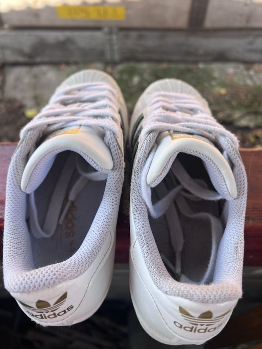 Adidas superstar