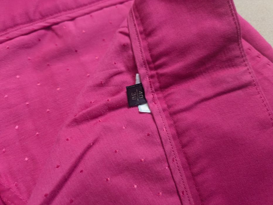 Calças rosa da Massimo Dutti
