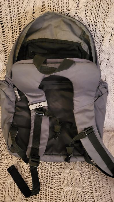 Mochila cinza "PUMA" (Nova)