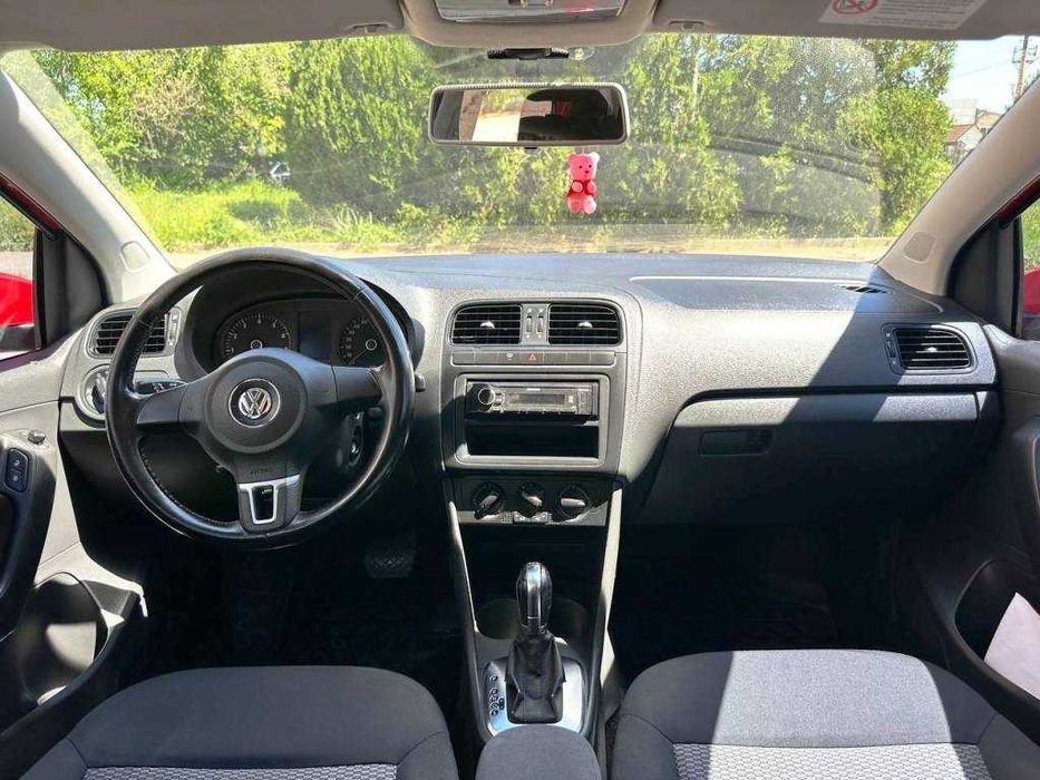 VW Polo на АВТОМАТЕ