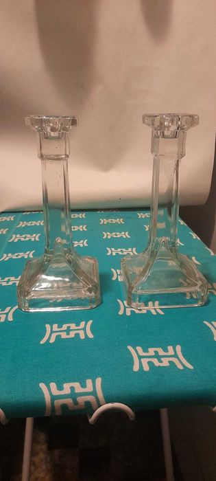 Antyczne lichtarze w stylu art-deco