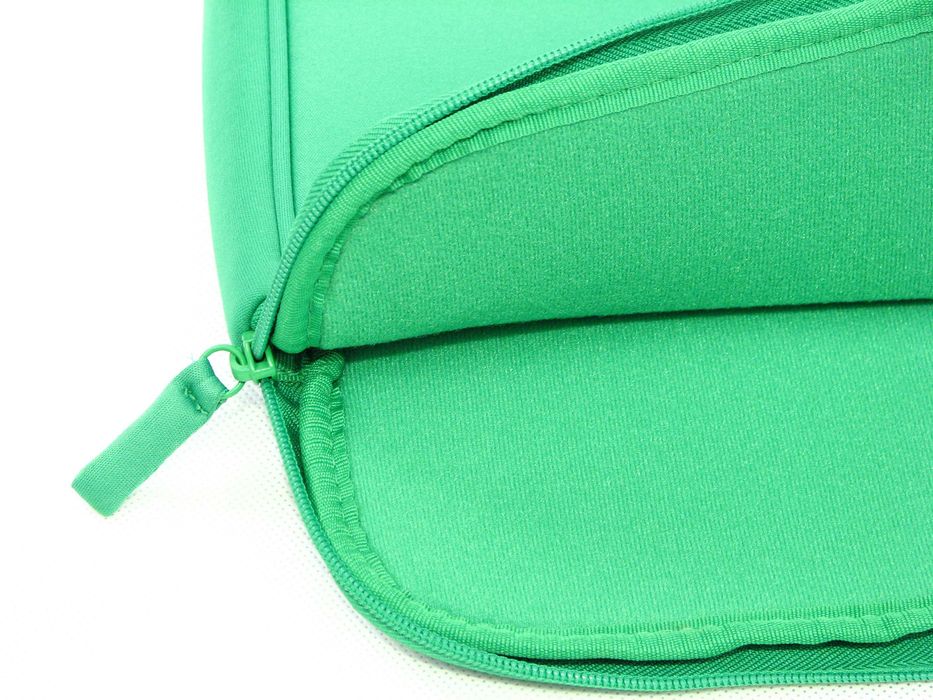 Zestaw etui pokrowiec na tablet laptop komplet 10 sztuk