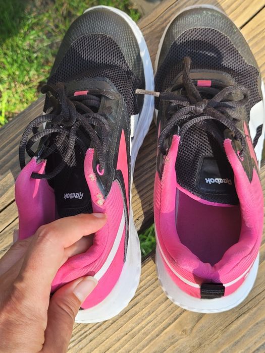 Buty po szkole Reebok rozm 36 biała podeszwa