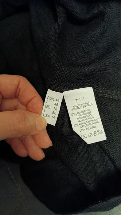 Стильный длинный свитер мерино Мonari Италия