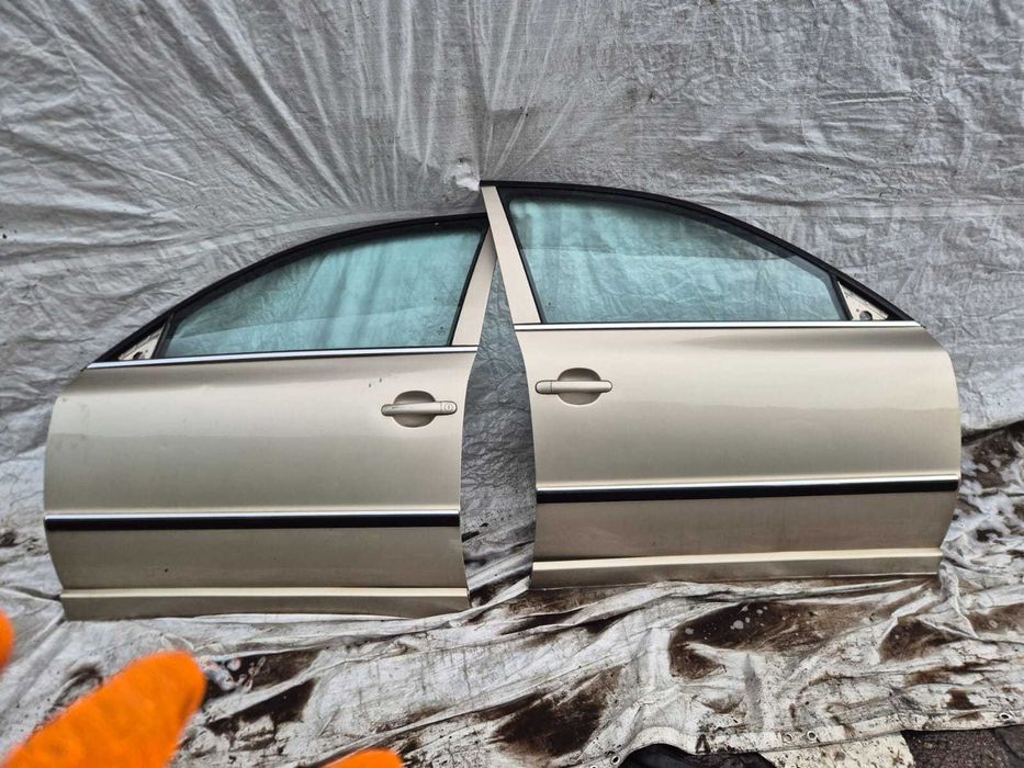 Drzwi przednie Skoda Superb I