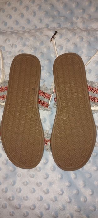 Босоніжки для дівчинки