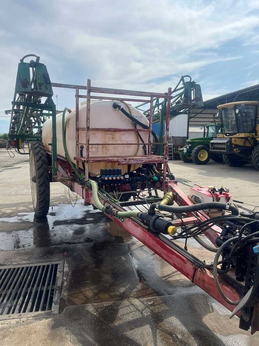 Причепних оприскувач Wil-rich