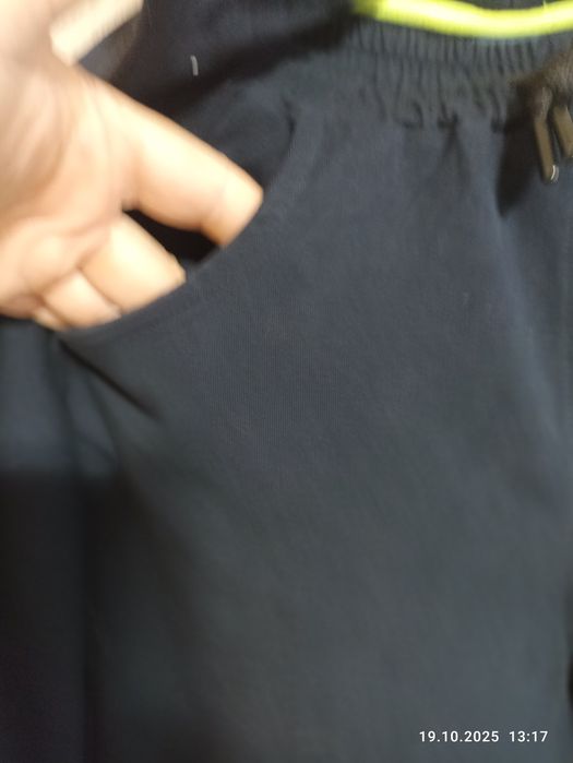 Костюм спортивний