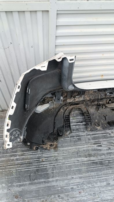 Vendo parachoque de trás Citroen C4 ano 2020