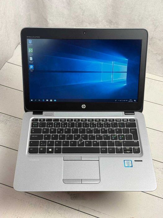 HP 820  Intel G3 i5-6300 8ram ssd 128 gb 1366 768 Гарантія !