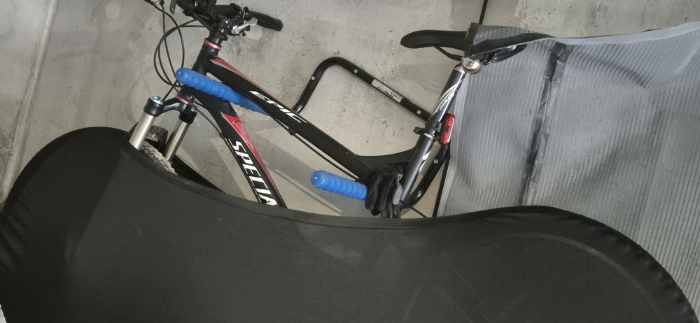 Specialized Epic FRS M25 - POUCOS KLMS