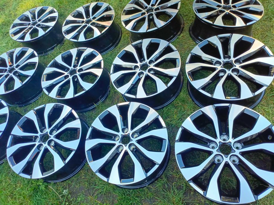 Nowe felgi aluminiowe Nissan Dacia Renault 5x114,3 et43 7jx17