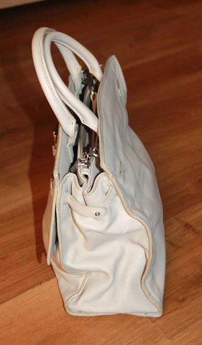 guess skora skórzana torebka kuferek koszyk