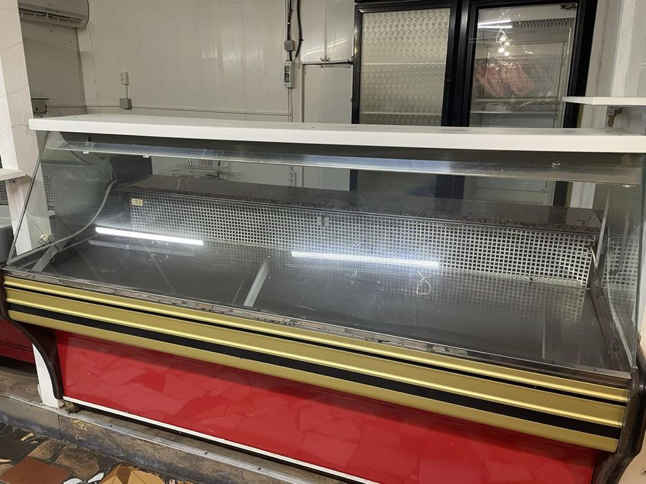 Продам холодильні вітрини