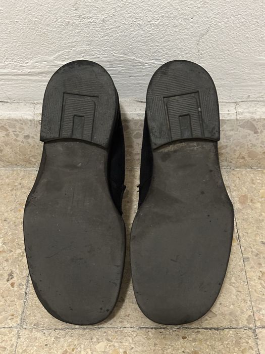 Sapatos homem, em camurça, pretos. Tam:40