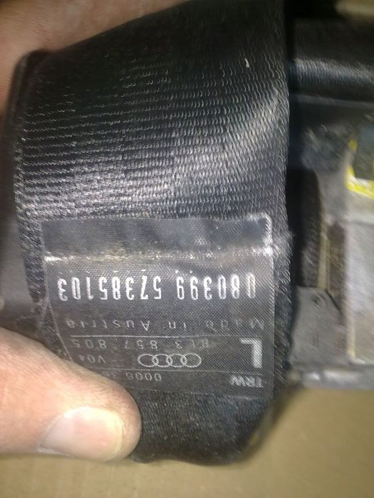 Pré-tensor cinto trás esquerdo AUDI A3 (8L1)