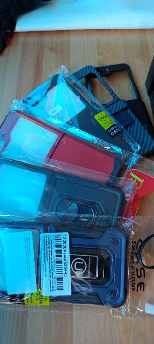 Samsung Z Flip 5 8gb/256gb Pink Gold com skin autocolante + Extras