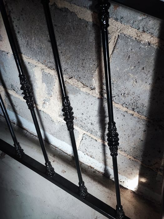 Sprzedam poręcz balustradę kutą  na schody