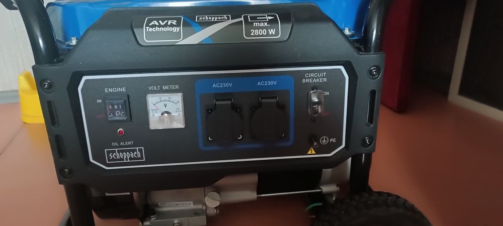 Продам генератор, включався 1 раз.