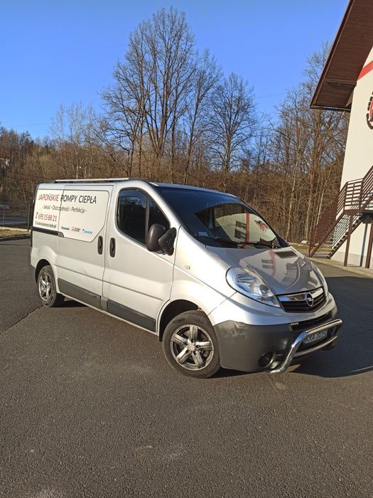 Vivaro 2010 9 miejsc