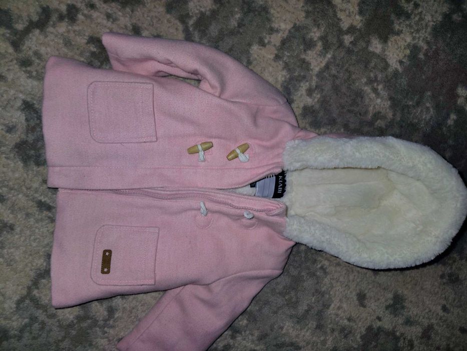 Зимове пальто на дівчинку 9.12 місяців