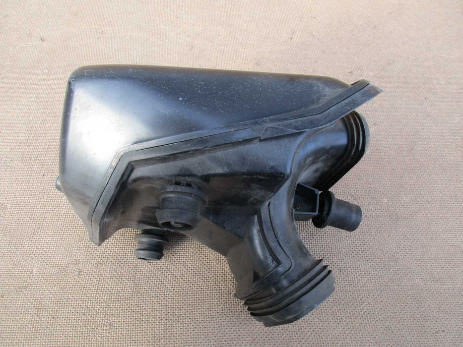 Rezonator powietrza OPEL ASTRA J 1.4 1.6