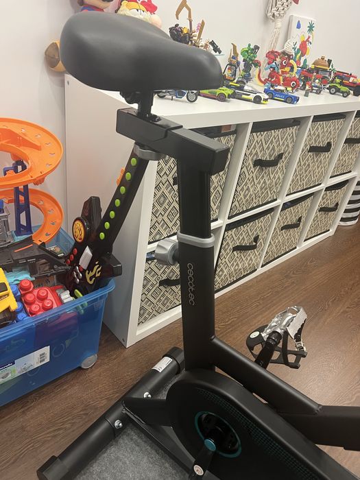 Bicicleta estatica /cycling