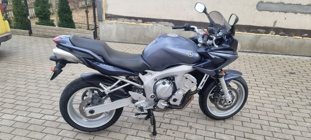 Yamaha FZ6 S1 600 Fazer 2004