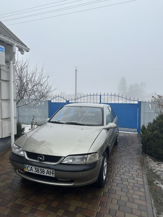 Opel vectra b.    .