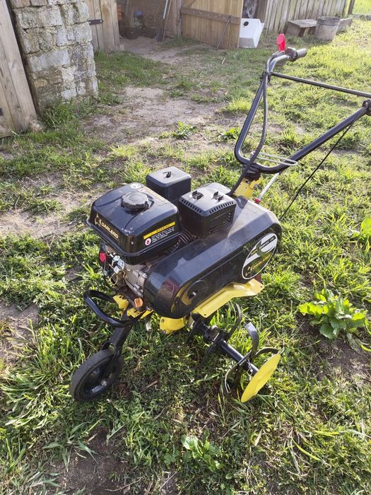 Glebogryzarka 196cm3