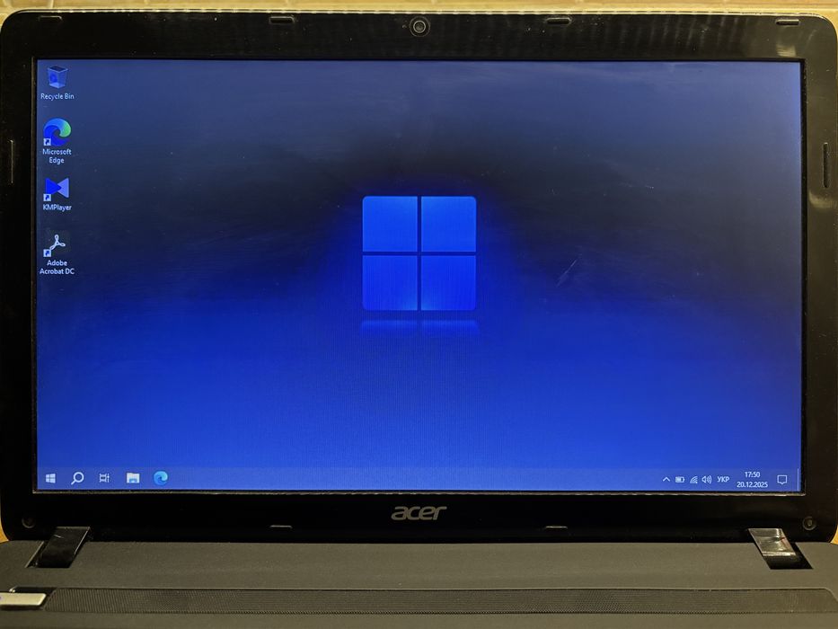 Ноутбук Acer Aspire E1-571G