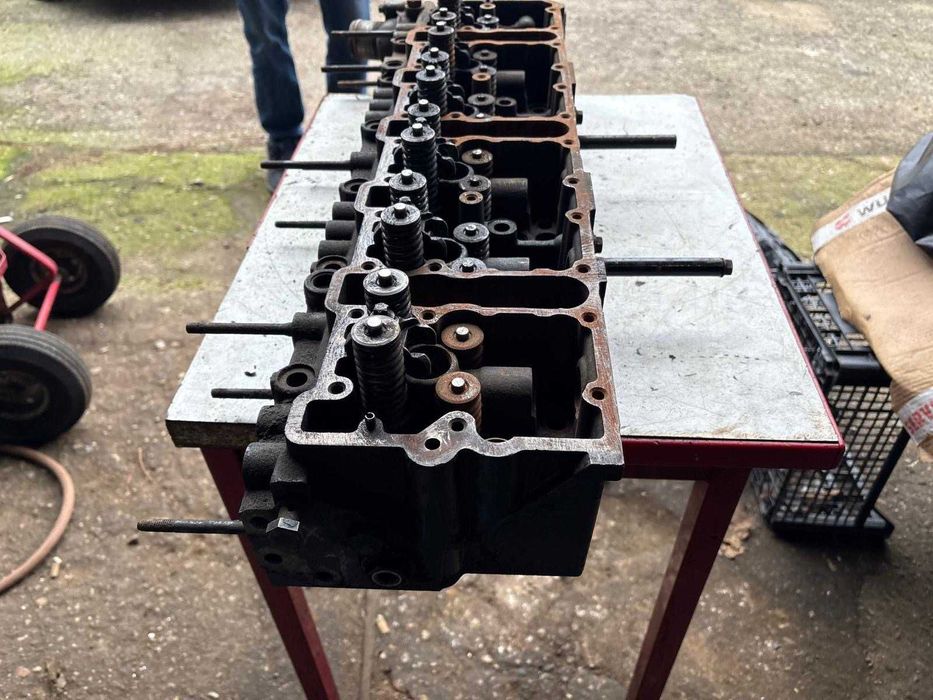 deutz 6 cylindrów głowica ,