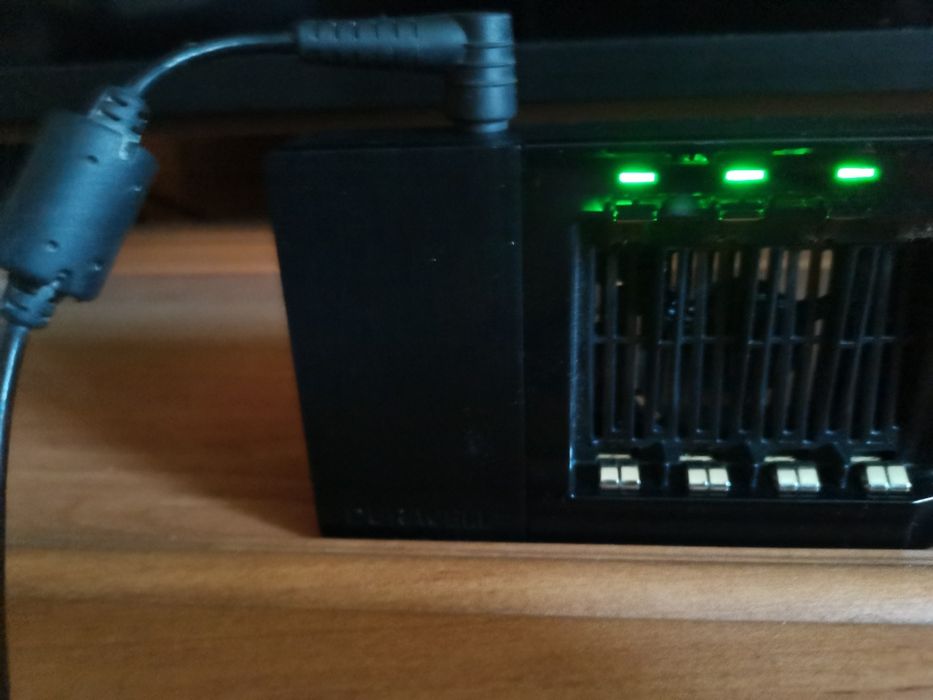 Ładowarka Duracell CEF15EU Hi-Speed Expert + 4 ogniwa AA