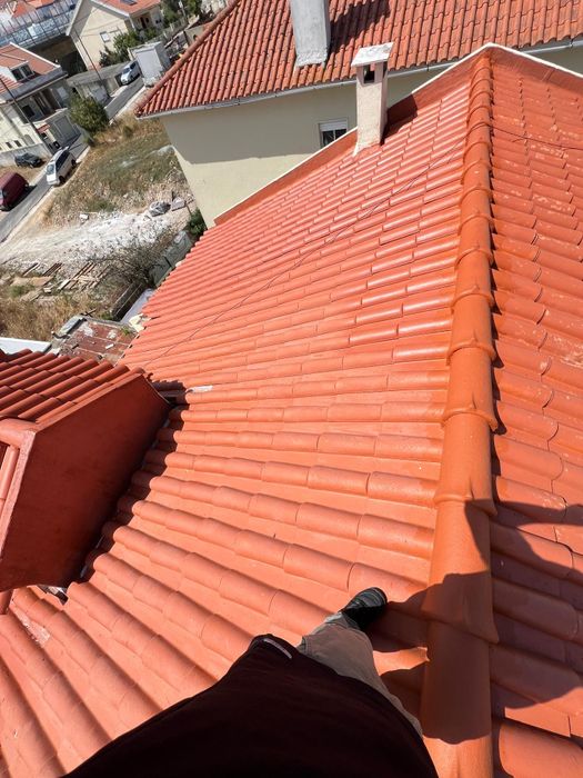 Limpeza e lavagem de tehados